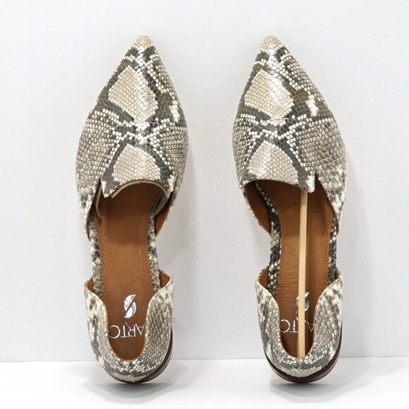 Sarto by Franco Sarto Pointed-Toe Flats - Picture 1 of 9